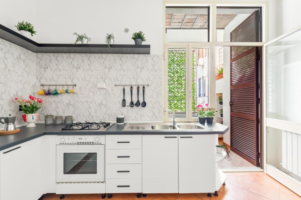 Apartment R.c. Cappellari Loft Campo De' Fiori *